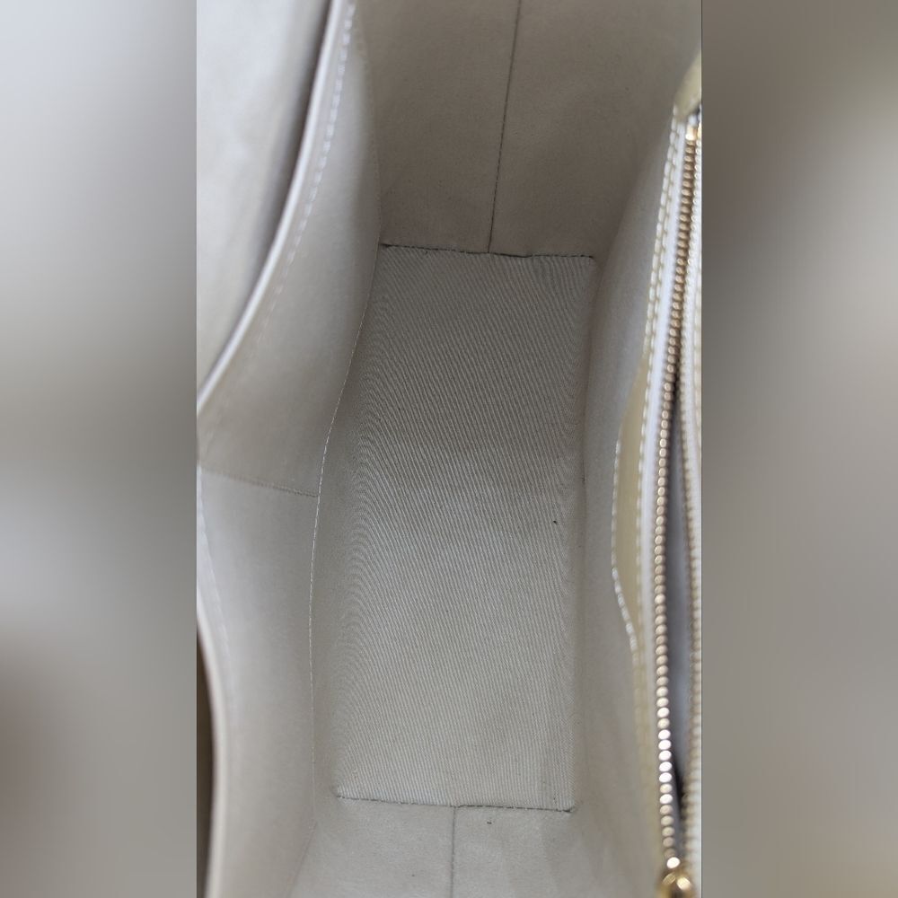 Louis Vuitton Vernis Avalon MM - Picture 6 of 14